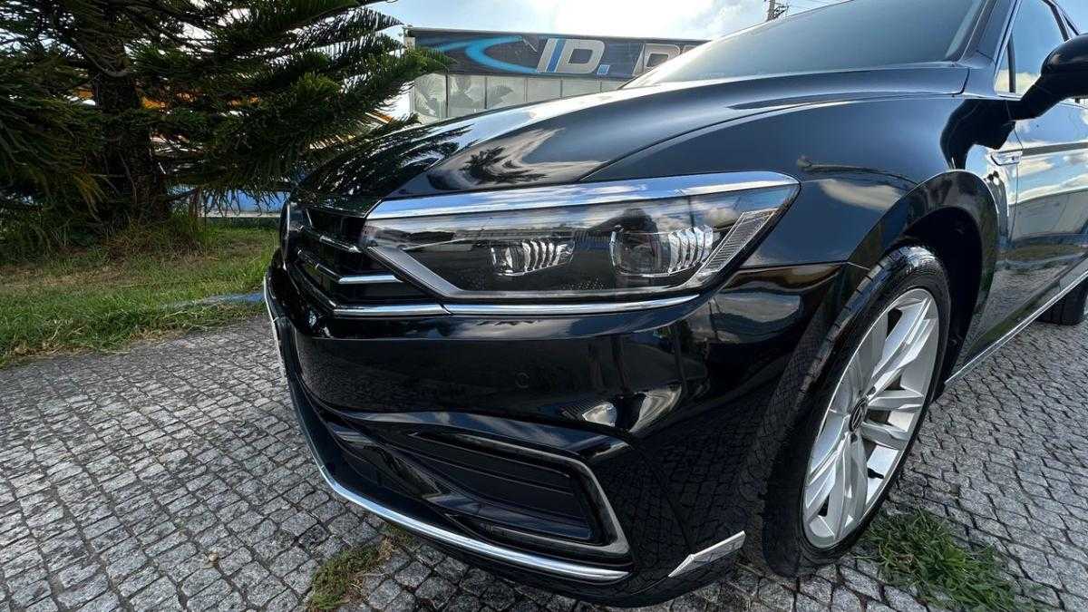 volkswagen-passat-variant-2021-hibrido-a-gasolina-1395cc