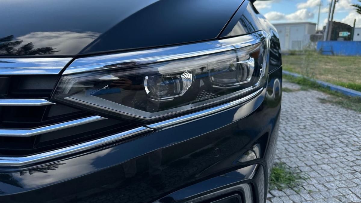volkswagen-passat-variant-2021-hibrido-a-gasolina-1395cc