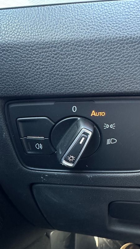 volkswagen-passat-variant-2021-hibrido-a-gasolina-1395cc