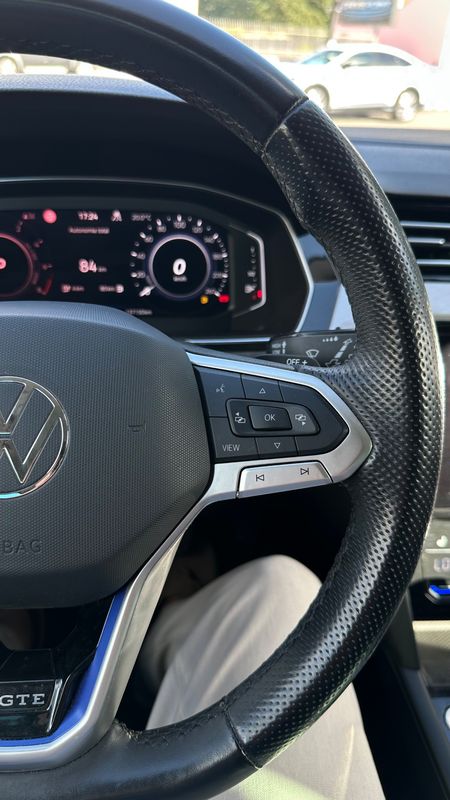 volkswagen-passat-variant-2021-hibrido-a-gasolina-1395cc