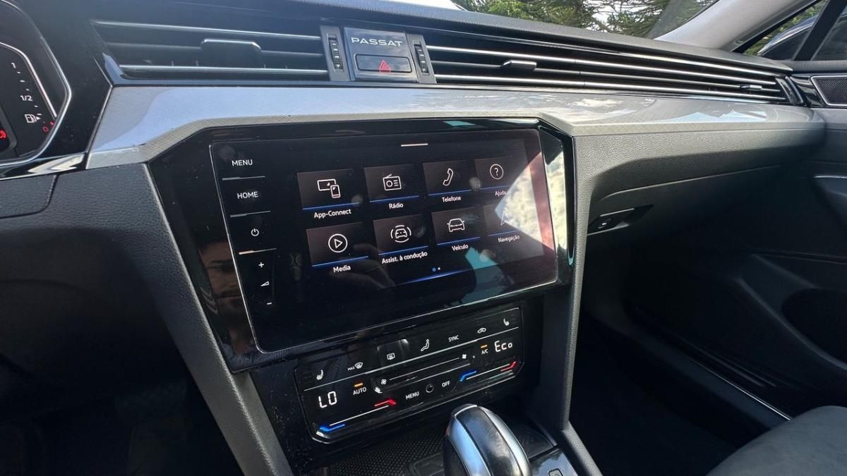 volkswagen-passat-variant-2021-hibrido-a-gasolina-1395cc