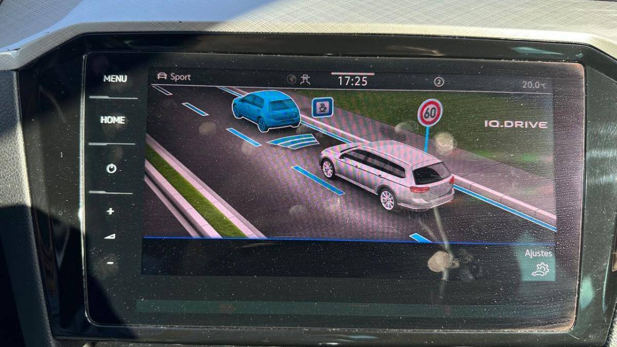 volkswagen-passat-variant-2021-hibrido-a-gasolina-1395cc
