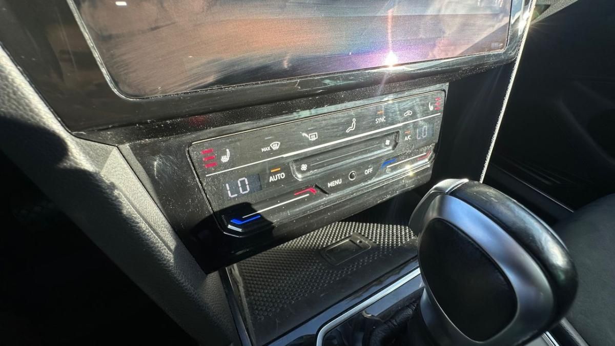 volkswagen-passat-variant-2021-hibrido-a-gasolina-1395cc