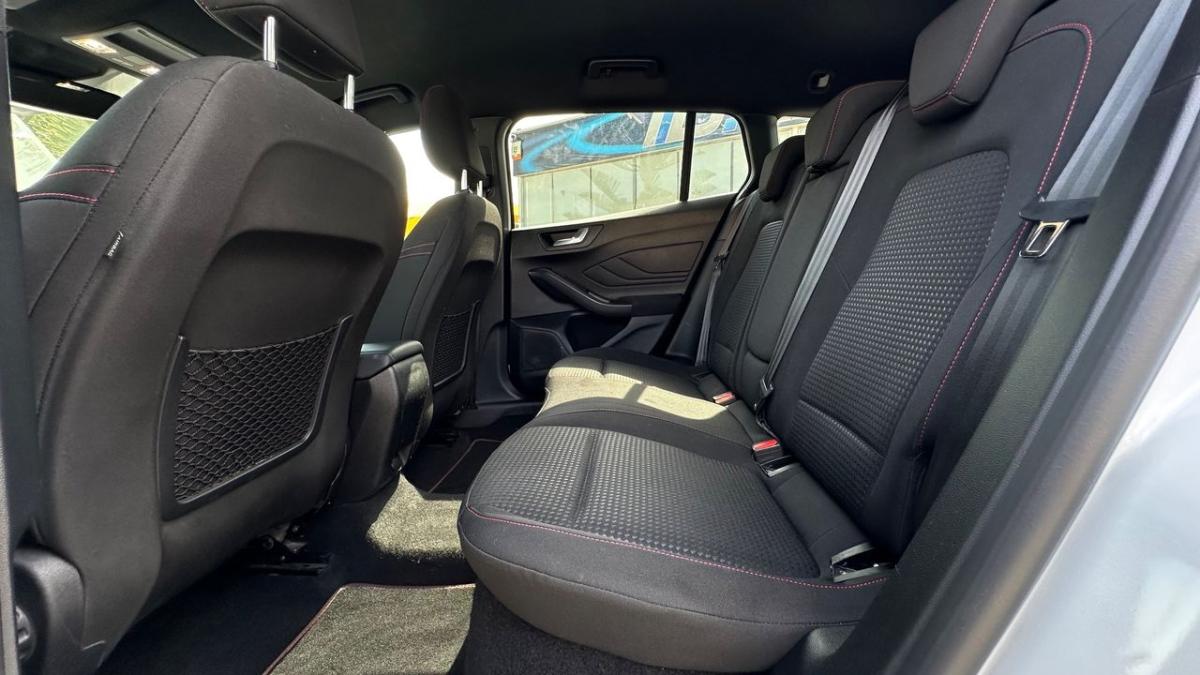 ford-focus-sw-2022-diesel-1499cc