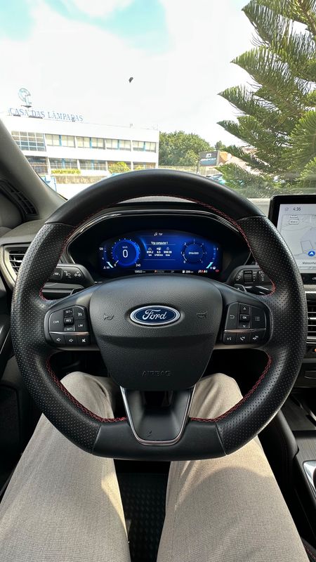 ford-focus-sw-2022-diesel-1499cc