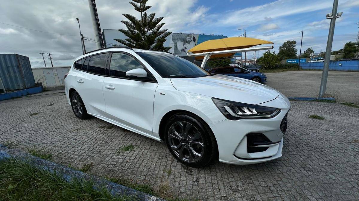 ford-focus-sw-2022-diesel-1499cc