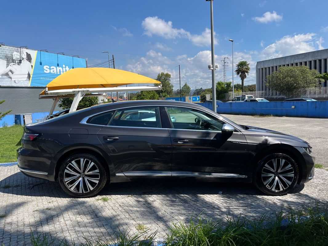 volkswagen-arteon-2022-hibrido-a-gasolina-1395cc