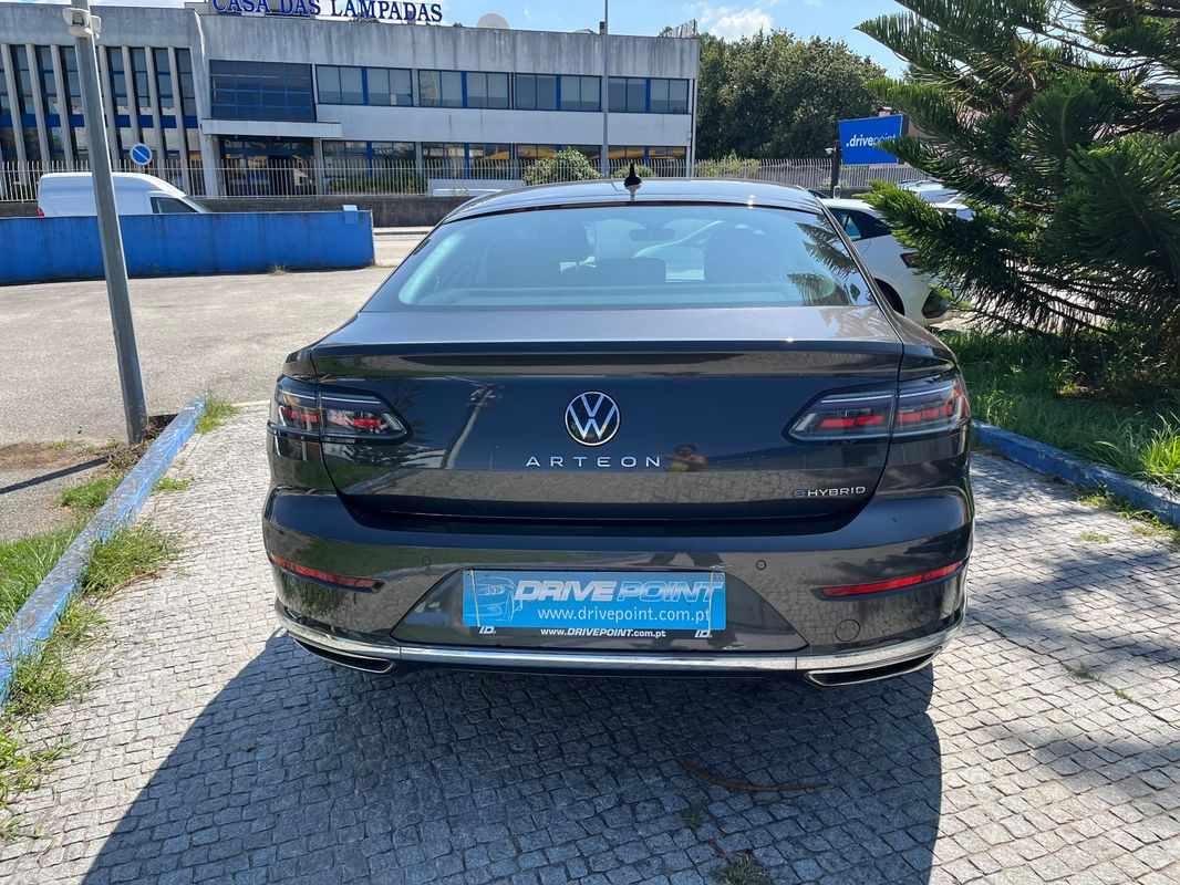 volkswagen-arteon-2022-hibrido-a-gasolina-1395cc