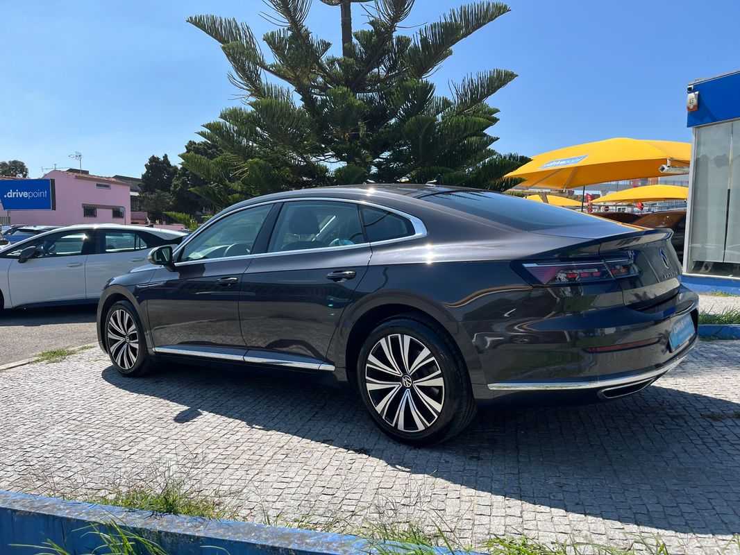 volkswagen-arteon-2022-hibrido-a-gasolina-1395cc