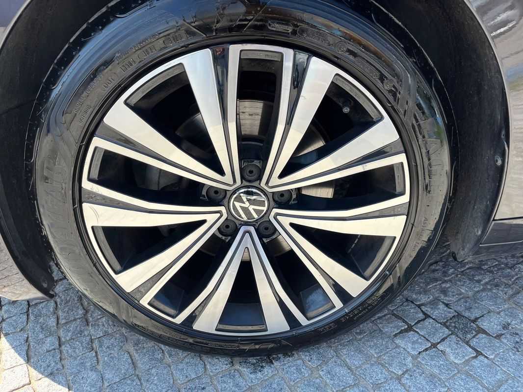 volkswagen-arteon-2022-hibrido-a-gasolina-1395cc