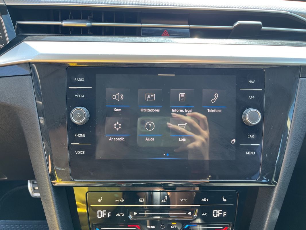volkswagen-arteon-2022-hibrido-a-gasolina-1395cc