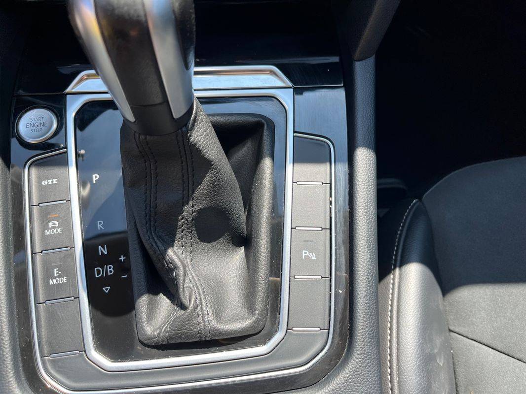 volkswagen-arteon-2022-hibrido-a-gasolina-1395cc