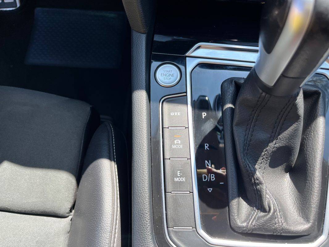 volkswagen-arteon-2022-hibrido-a-gasolina-1395cc