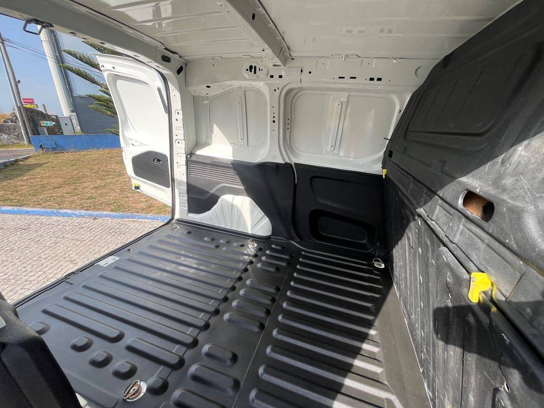 citroen-berlingo-2022-diesel-1499cc