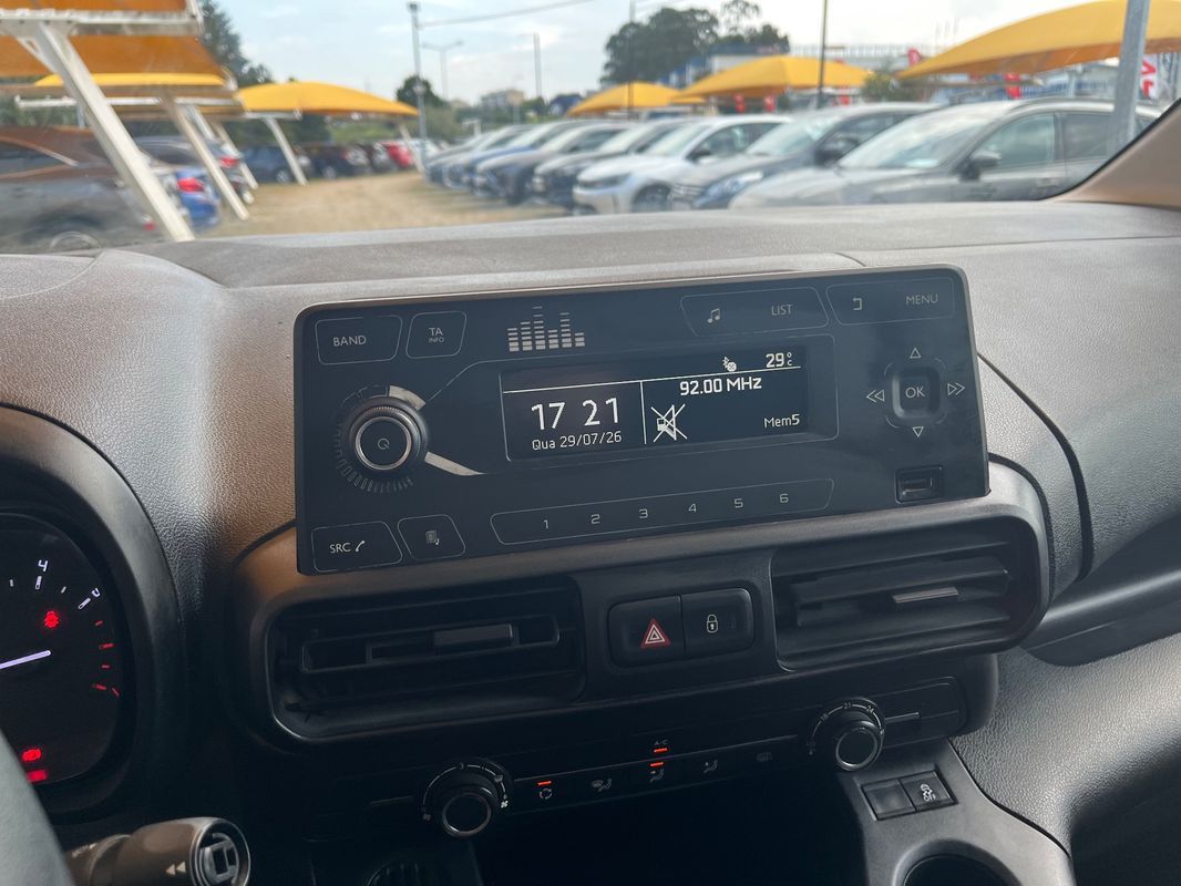 citroen-berlingo-2022-diesel-1499cc