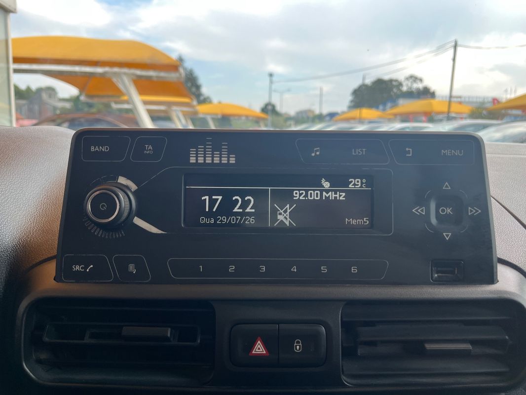 citroen-berlingo-2022-diesel-1499cc