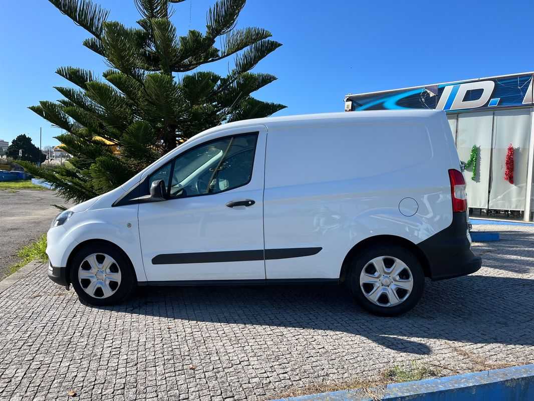 ford-transit-2020-diesel-1499cc