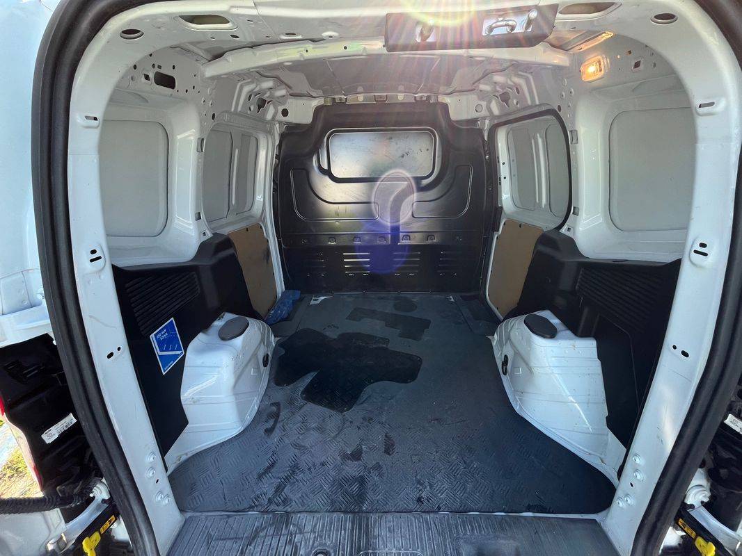 ford-transit-2020-diesel-1499cc