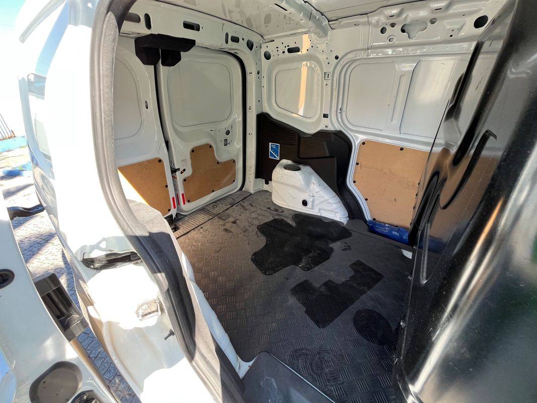 ford-transit-2020-diesel-1499cc