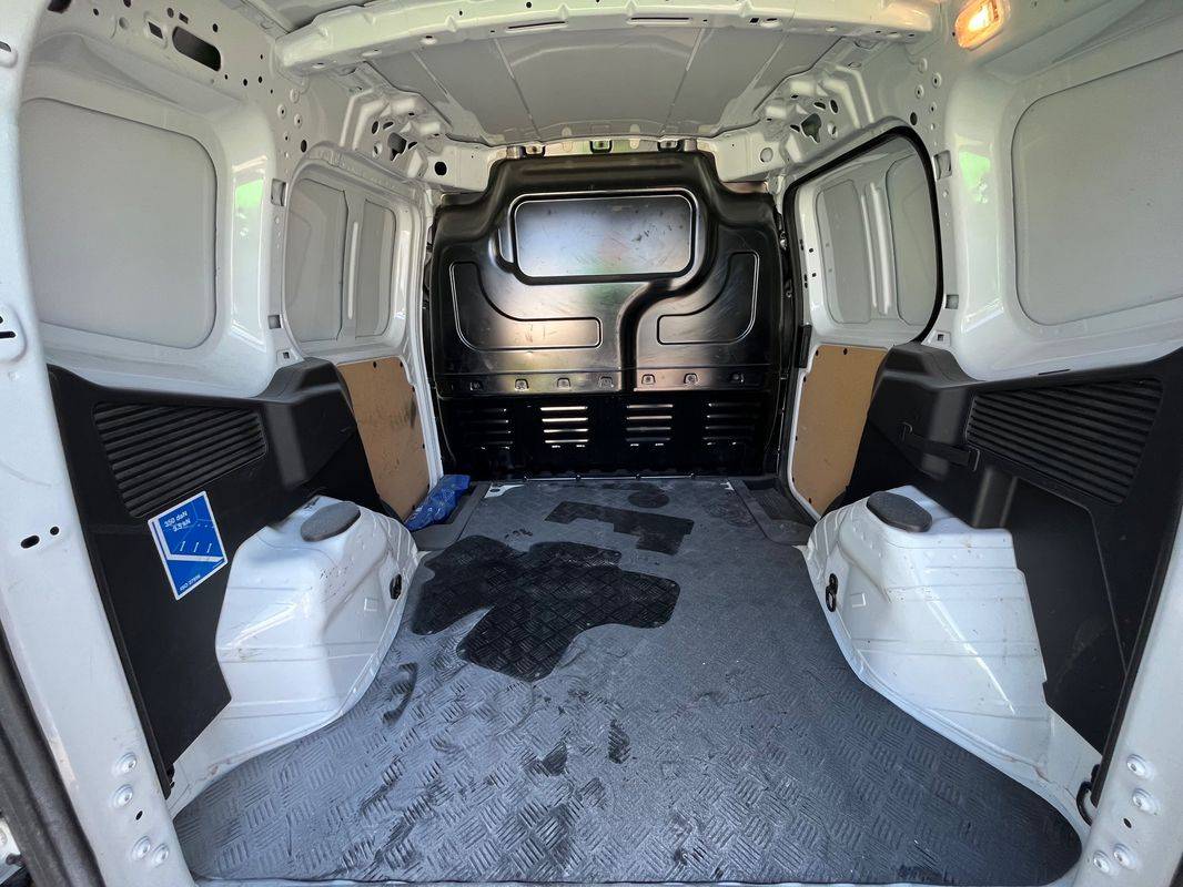 ford-transit-2020-diesel-1499cc