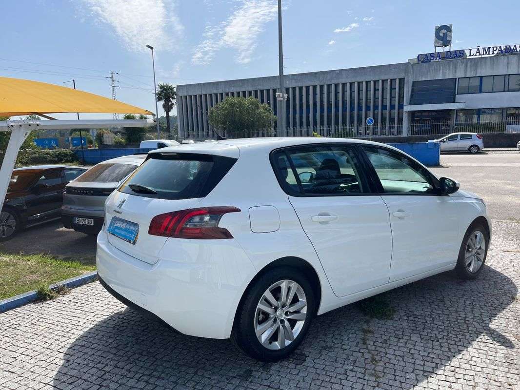 peugeot-308-2019-diesel-1499cc