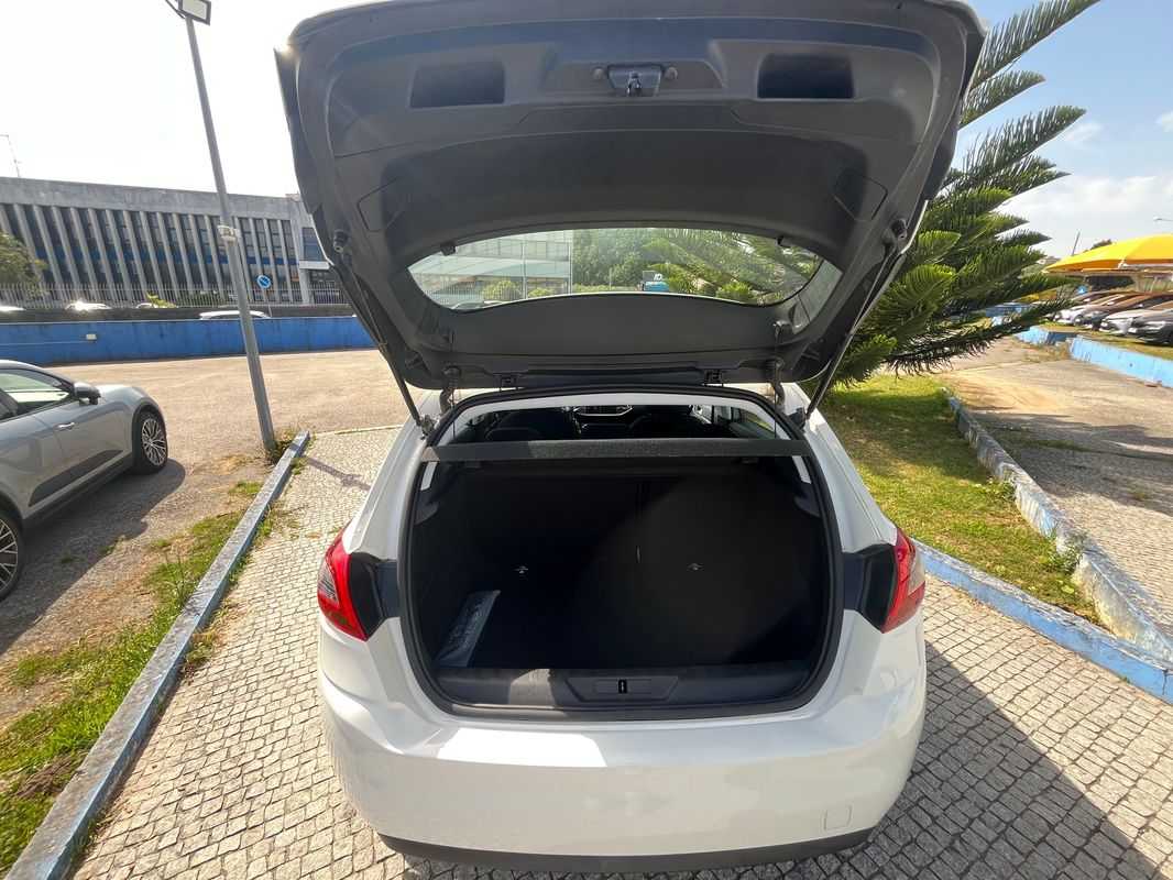 peugeot-308-2019-diesel-1499cc