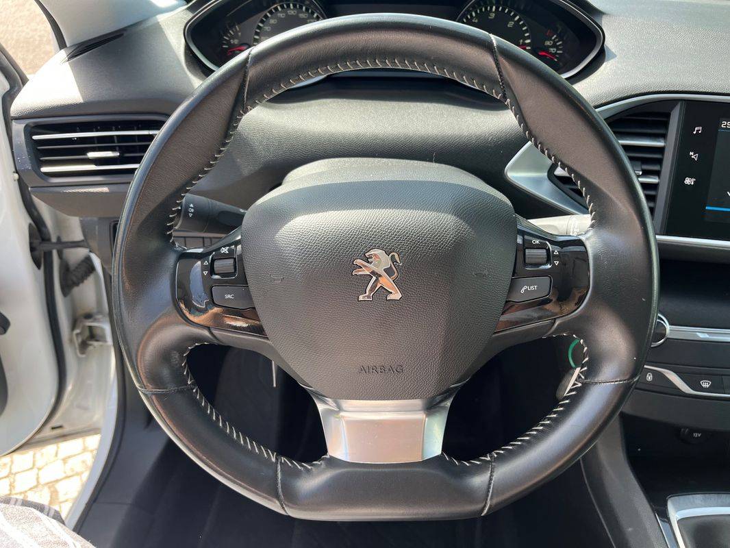 peugeot-308-2019-diesel-1499cc