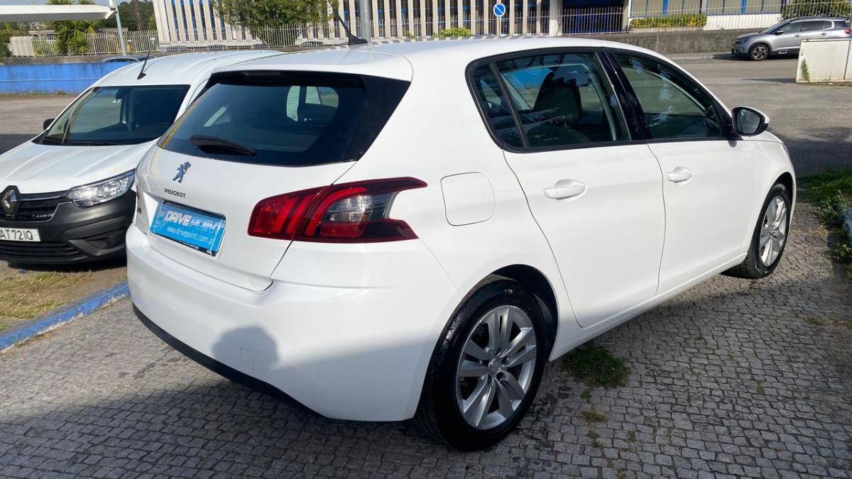 peugeot-308-2019-diesel-1499cc