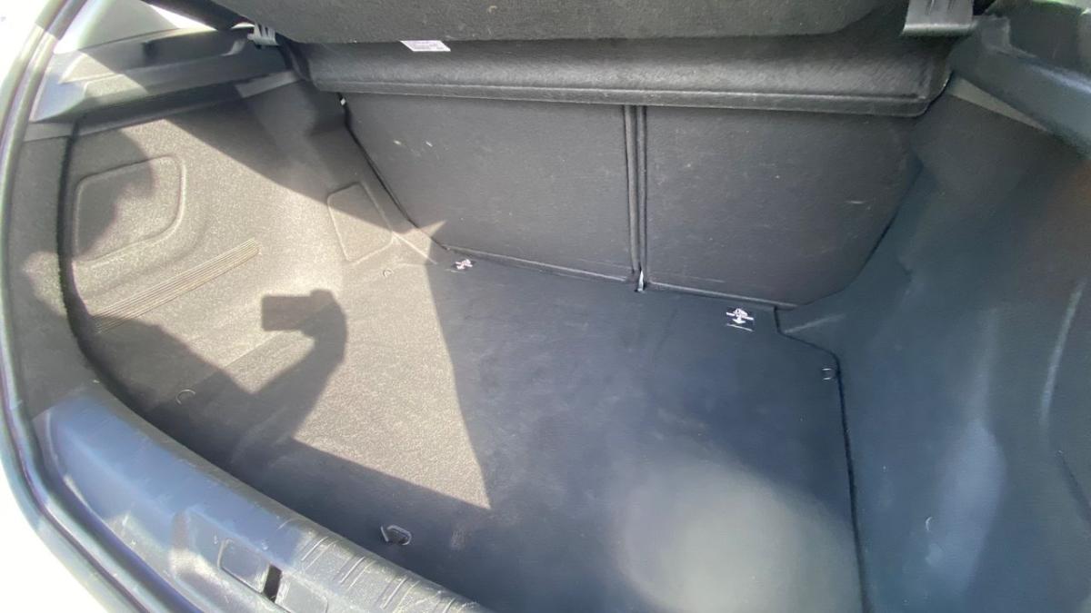 peugeot-308-2019-diesel-1499cc