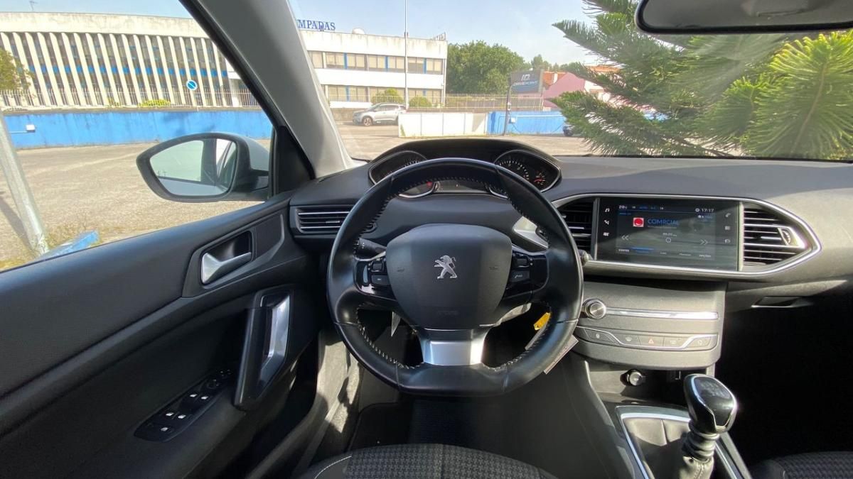 peugeot-308-2019-diesel-1499cc