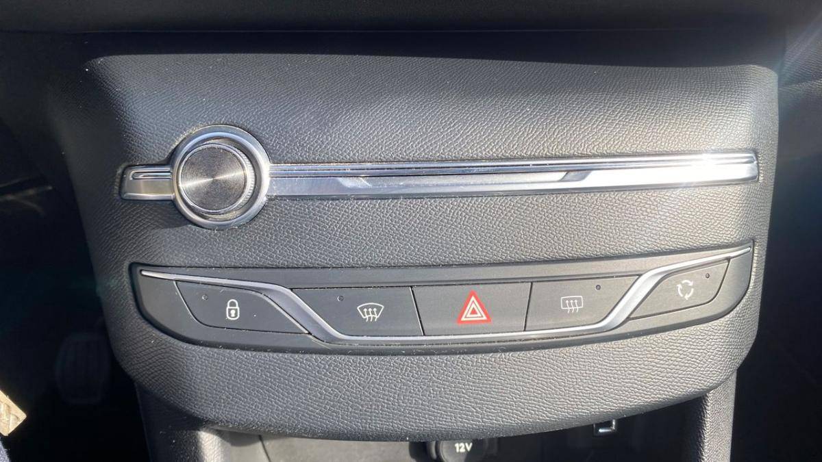 peugeot-308-2019-diesel-1499cc
