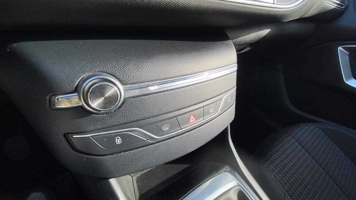 peugeot-308-2019-diesel-1499cc