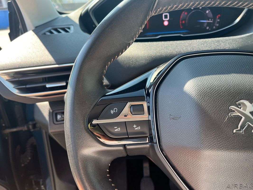 peugeot-3008-2022-diesel-1499cc