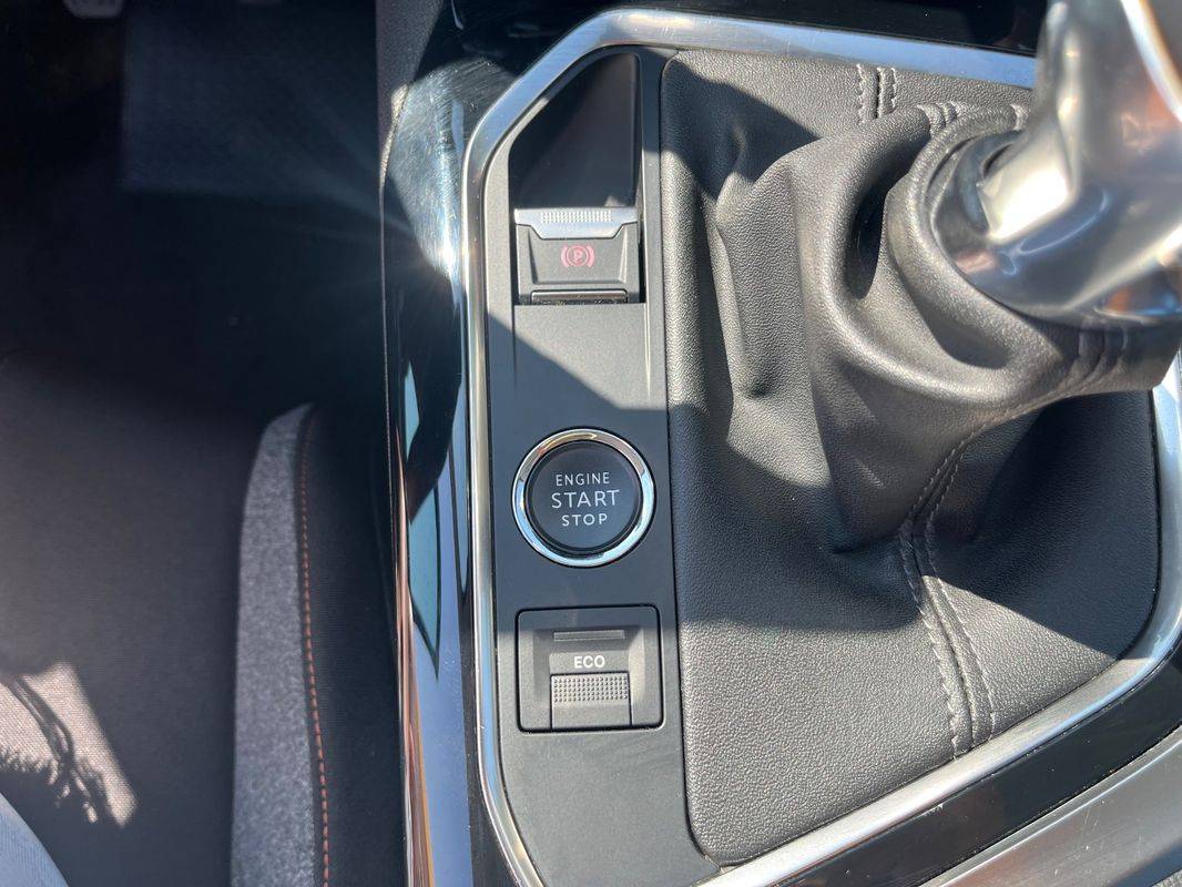 peugeot-3008-2022-diesel-1499cc