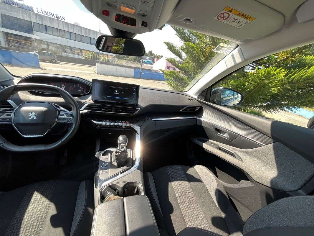 peugeot-3008-2022-diesel-1499cc