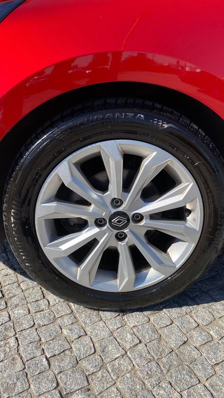 renault-clio-2024-gasolina-999cc