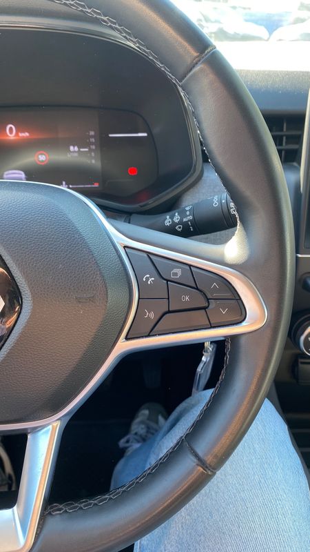 renault-clio-2024-gasolina-999cc