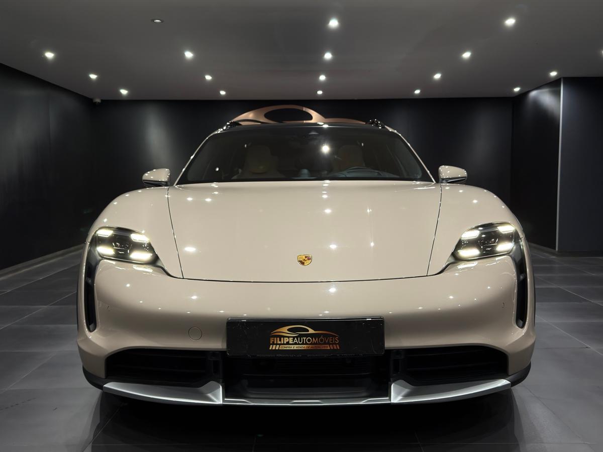 porsche-taycan-2023-eletrico-500cc