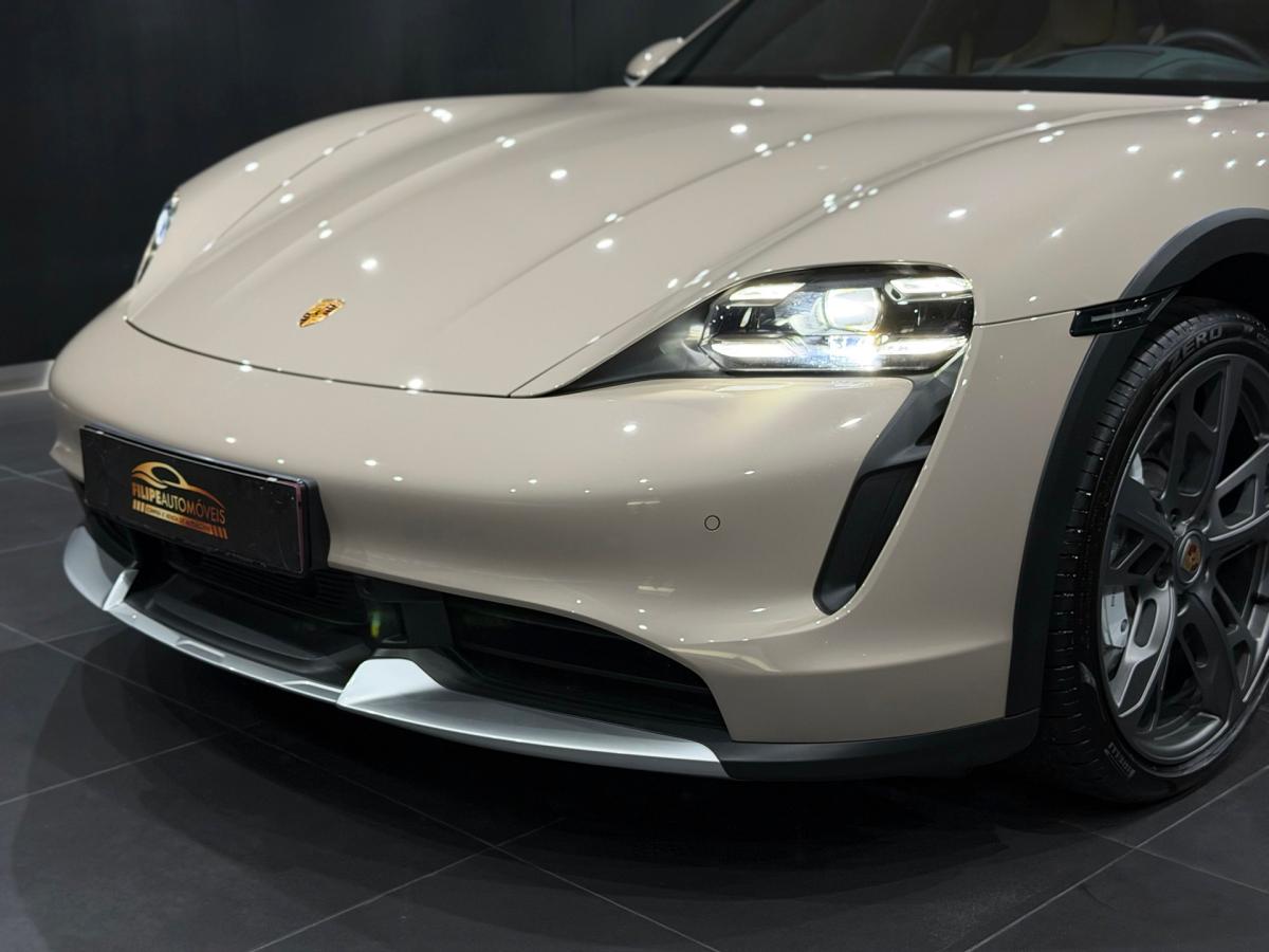 porsche-taycan-2023-eletrico-500cc