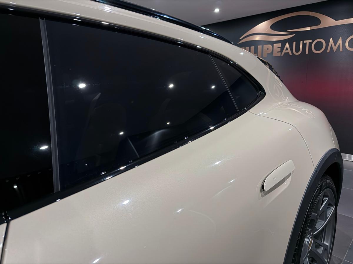 porsche-taycan-2023-eletrico-500cc