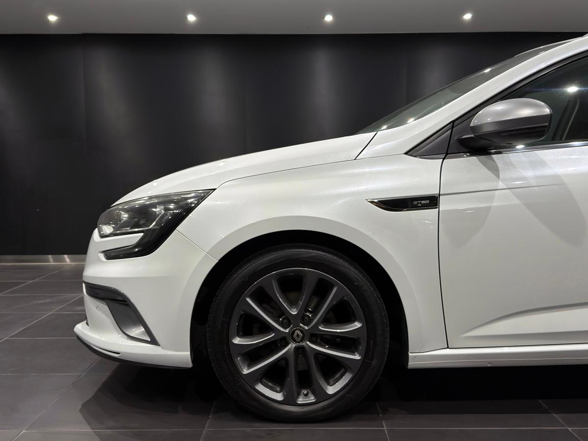 renault-megane-sport-tourer-2016-diesel-1461cc