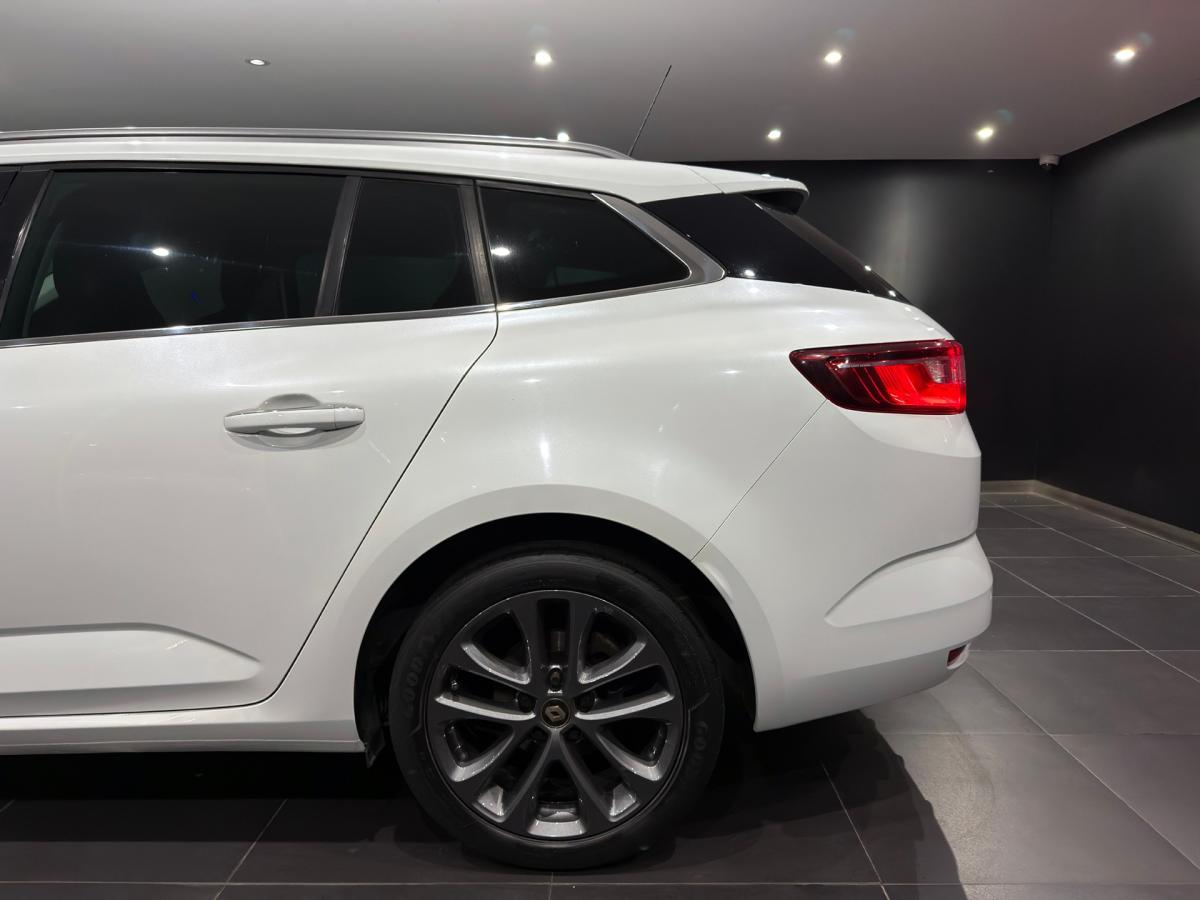 renault-megane-sport-tourer-2016-diesel-1461cc