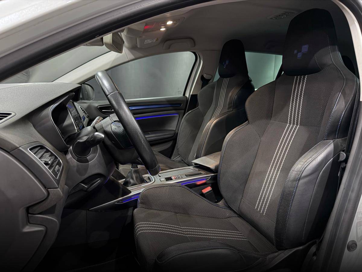 renault-megane-sport-tourer-2016-diesel-1461cc