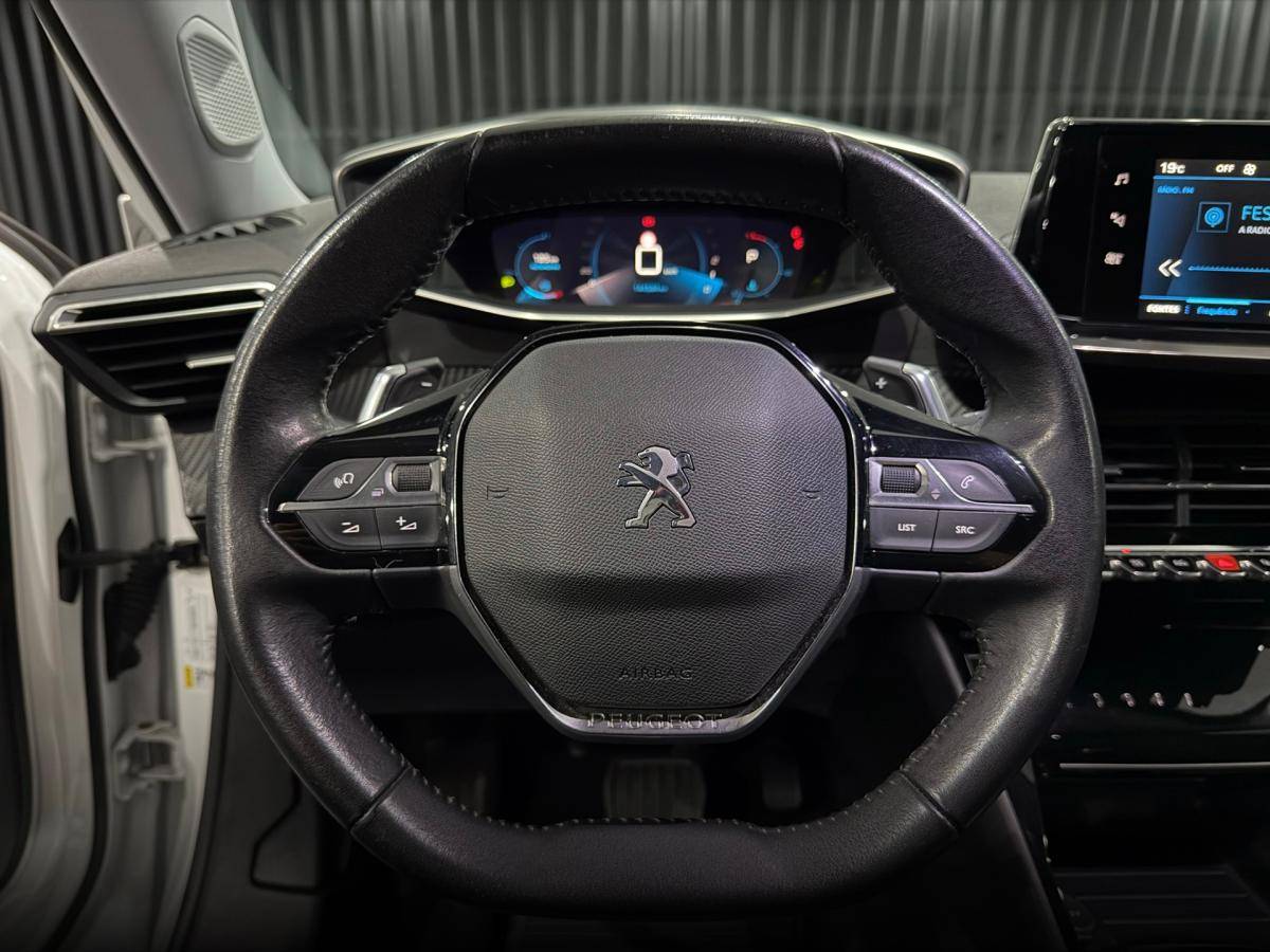 peugeot-2008-2022-diesel-1499cc