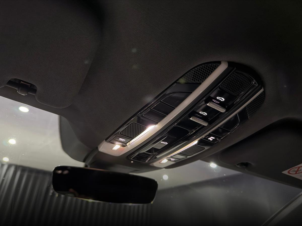 porsche-panamera-sport-turismo-2018-hibrido-a-gasolina-2894cc