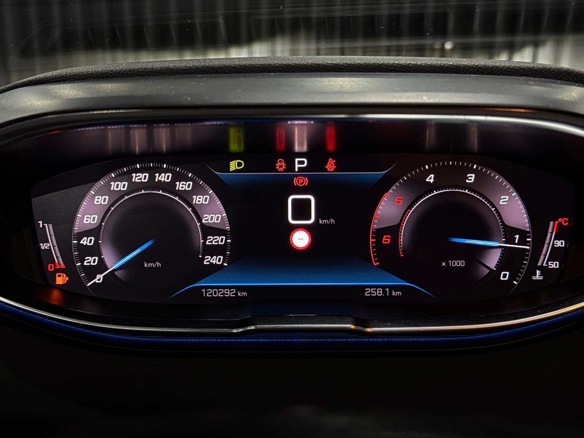 peugeot-3008-2022-diesel-1499cc