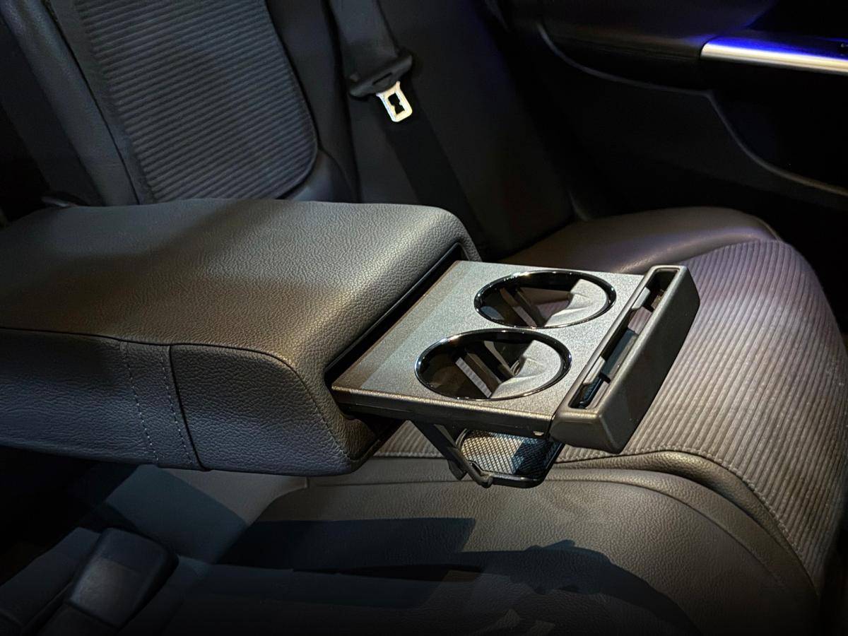 mercedes-benz-classe-c-2023-hibrido-a-gasolina-1999cc