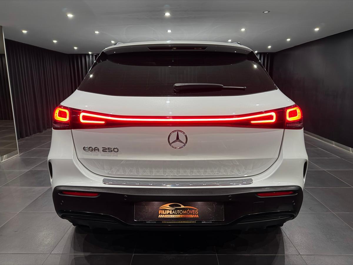 mercedes-benz-eqa-2021-eletrico-500cc