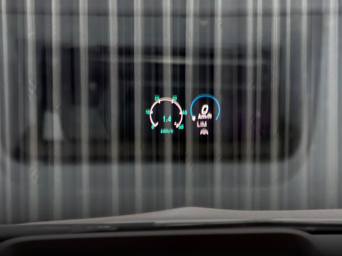mercedes-benz-eqa-2021-eletrico-500cc