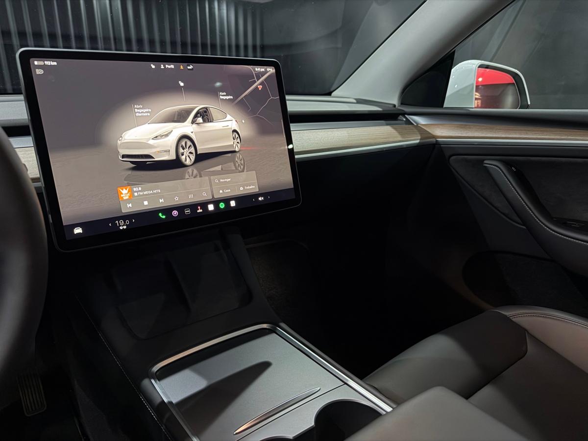 tesla-model-y-2023-eletrico-500cc